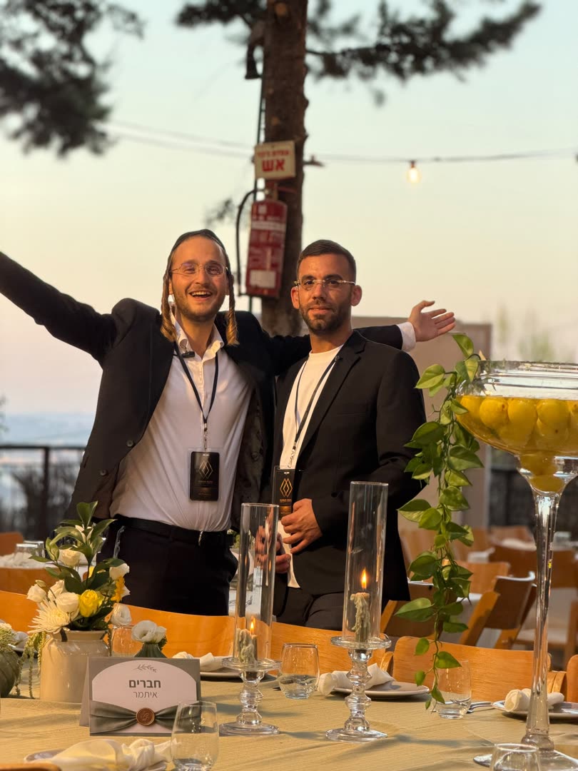 השותפים המייסדים של MG Productions באירוע